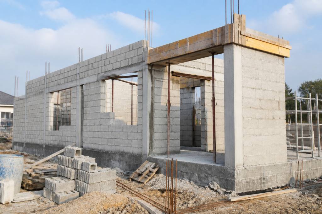 Gros œuvre maçonnerie : les bases pour réussir vos travaux de construction