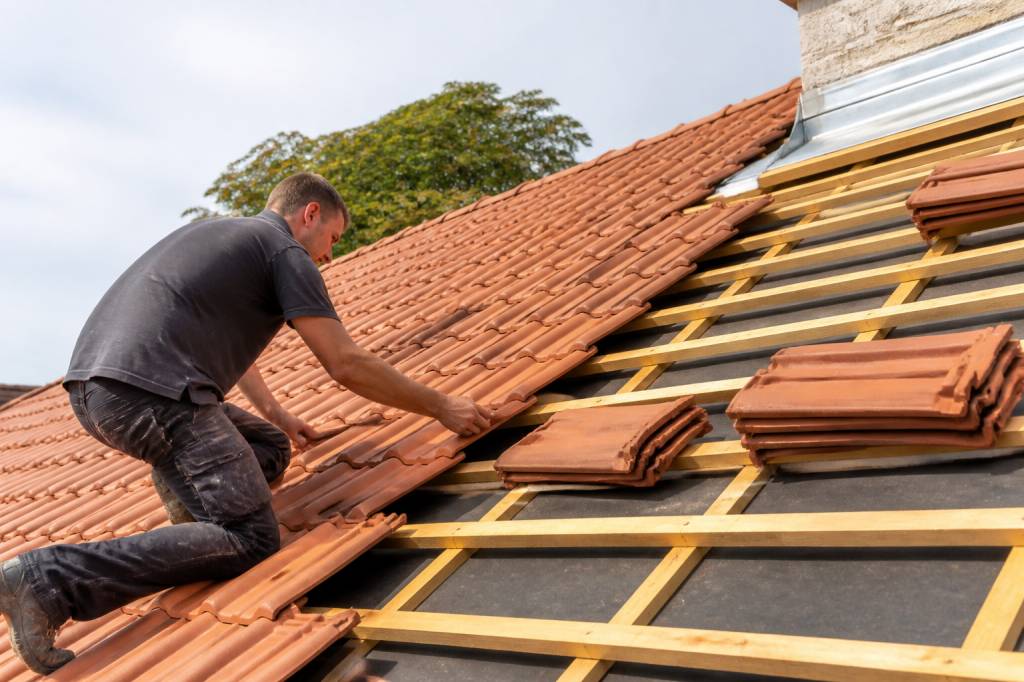Quel prix pour refaire une toiture de 120 m2 ?